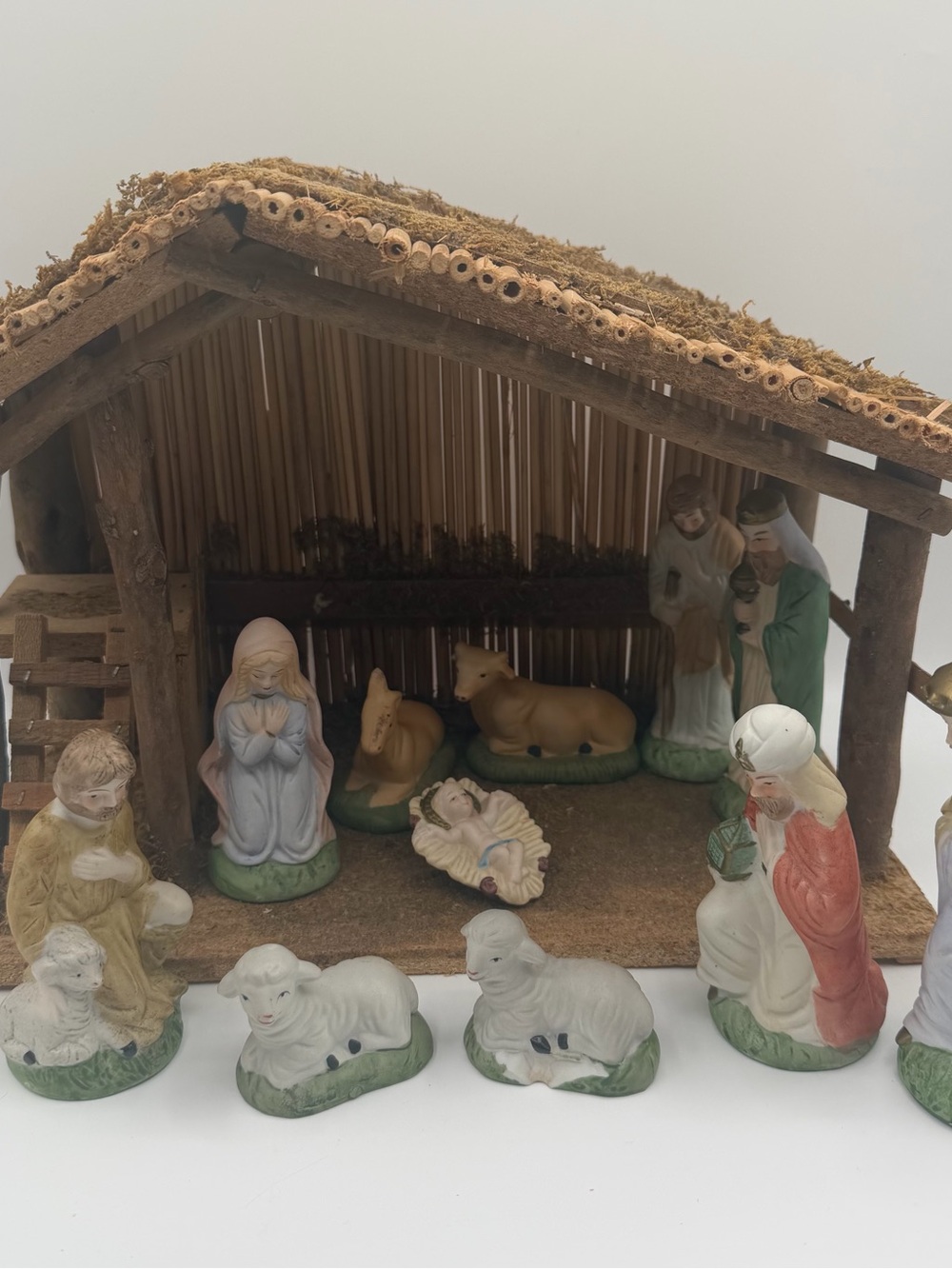 Vintage 1970's SEARS Christmas Nativity Manger Set COMPLETE 11 Figures **READ**